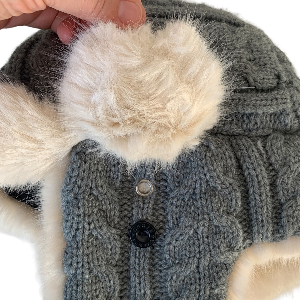 Barts Wool Cable Knit Faux Fur Trim Grey Bomber Hat Adjustable Pom Pom O/S - Picture 2 of 13